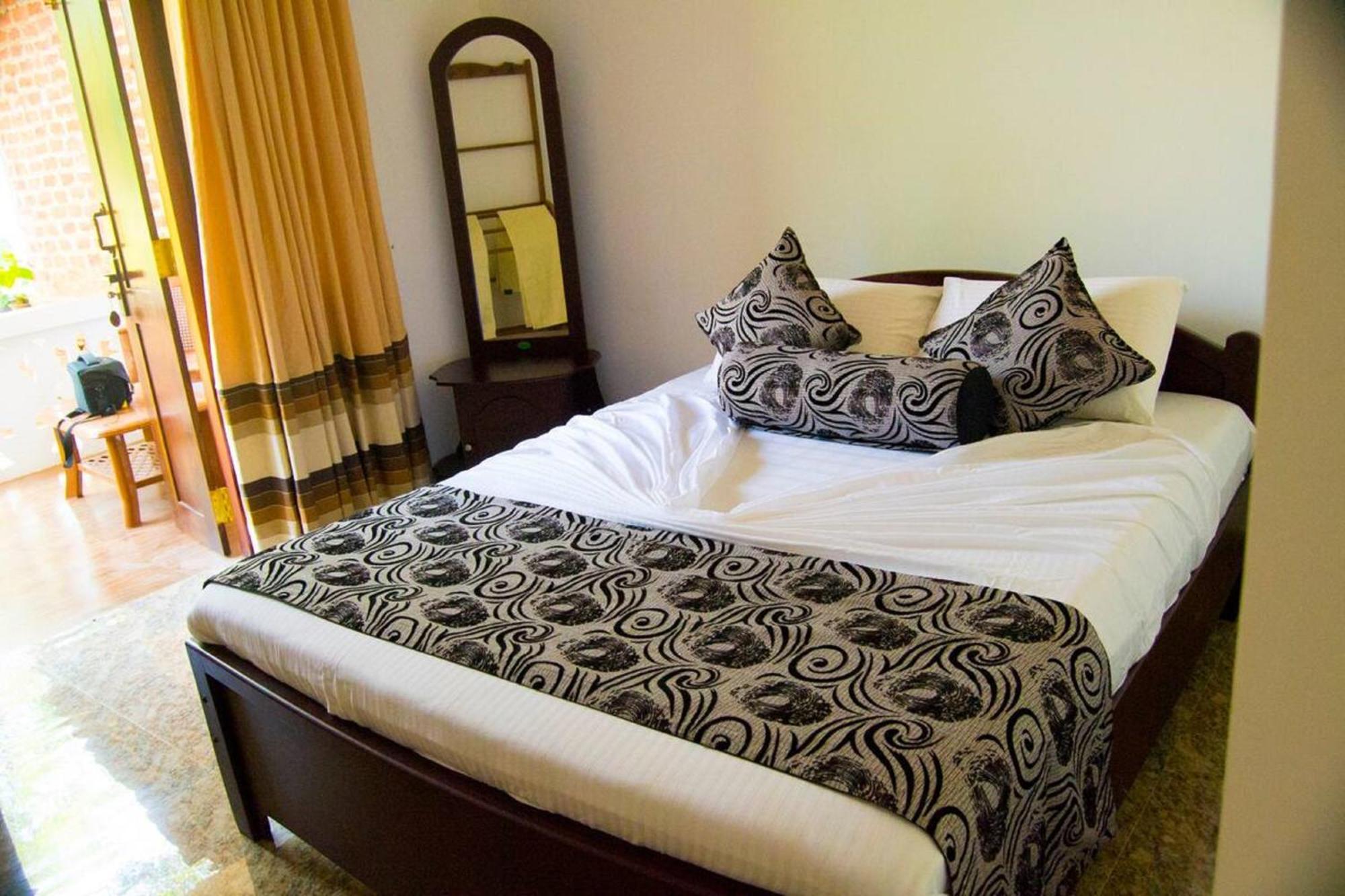 דירות סיגירייה Iduwara Guest מראה חיצוני תמונה