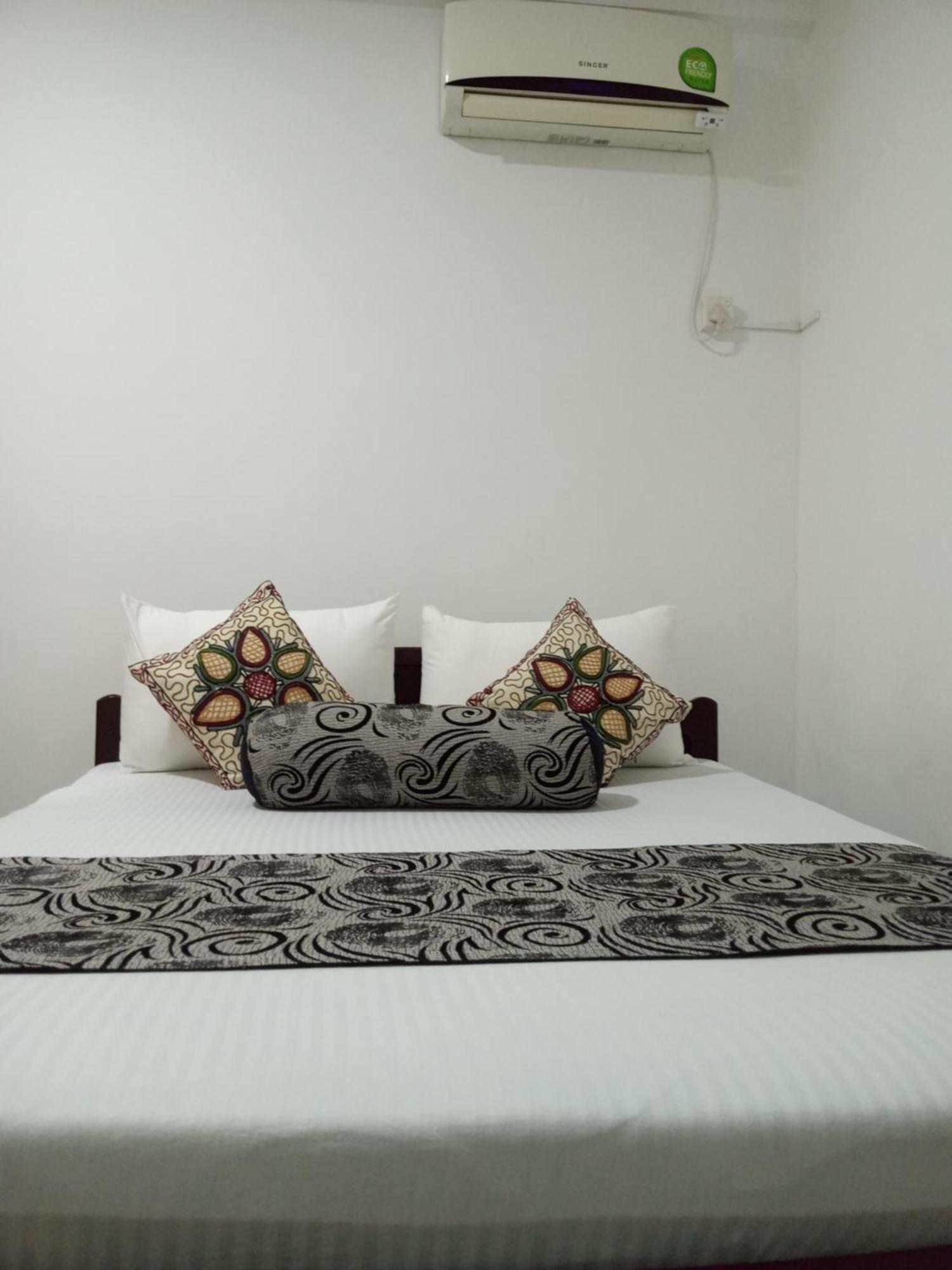 דירות סיגירייה Iduwara Guest מראה חיצוני תמונה